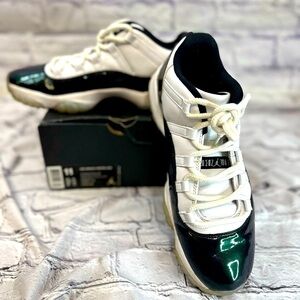 Air Jordan 11 Retro Low “Emerald” Size 11 | White/Black-Emerald Rise W/Box
